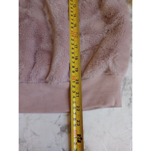 Wild Fable Super Soft Cropped Faux Fur Sweater Size Large - Picture 7 of 8